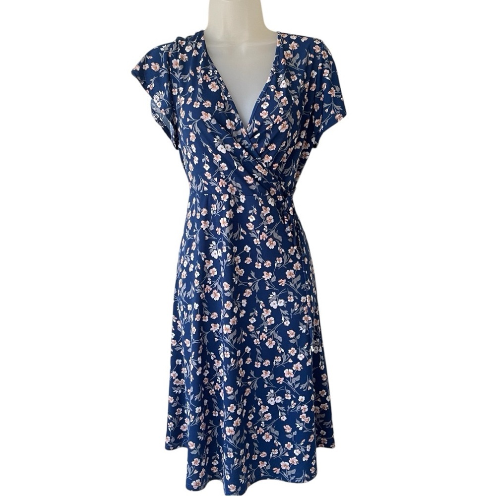 KALEIGH Floral faux wrap midi dresss size medium - Picture 1 of 6